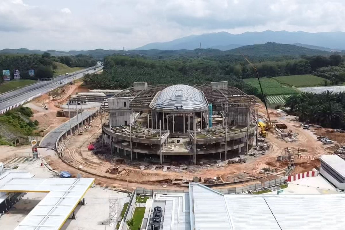 Pedas RSA petrol station construction — GBI Gold energy retail hub, Negeri Sembilan